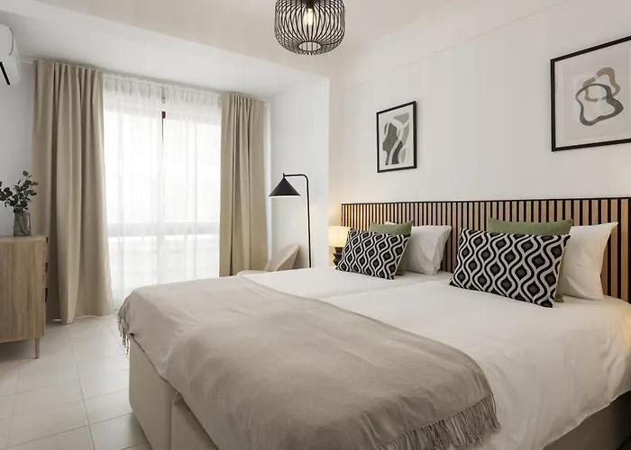 Mare Viva - Seafront With Pool By Hd * Quarteira