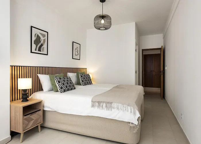 Mare Viva - Seafront With Pool By Hd Appartement