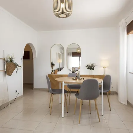 Apartament Mare Viva - Seafront With Pool By Hd *